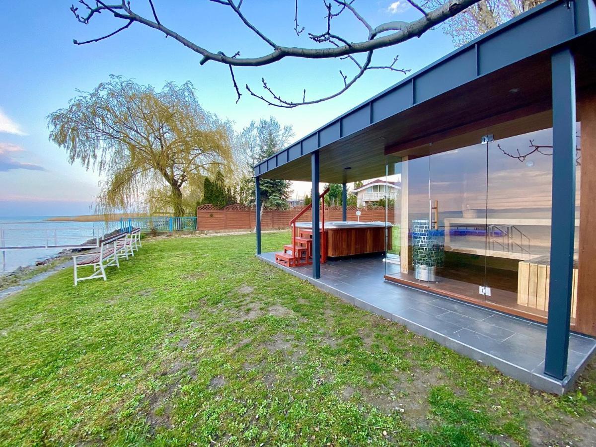 Villa My Lake Zamardi Luaran gambar